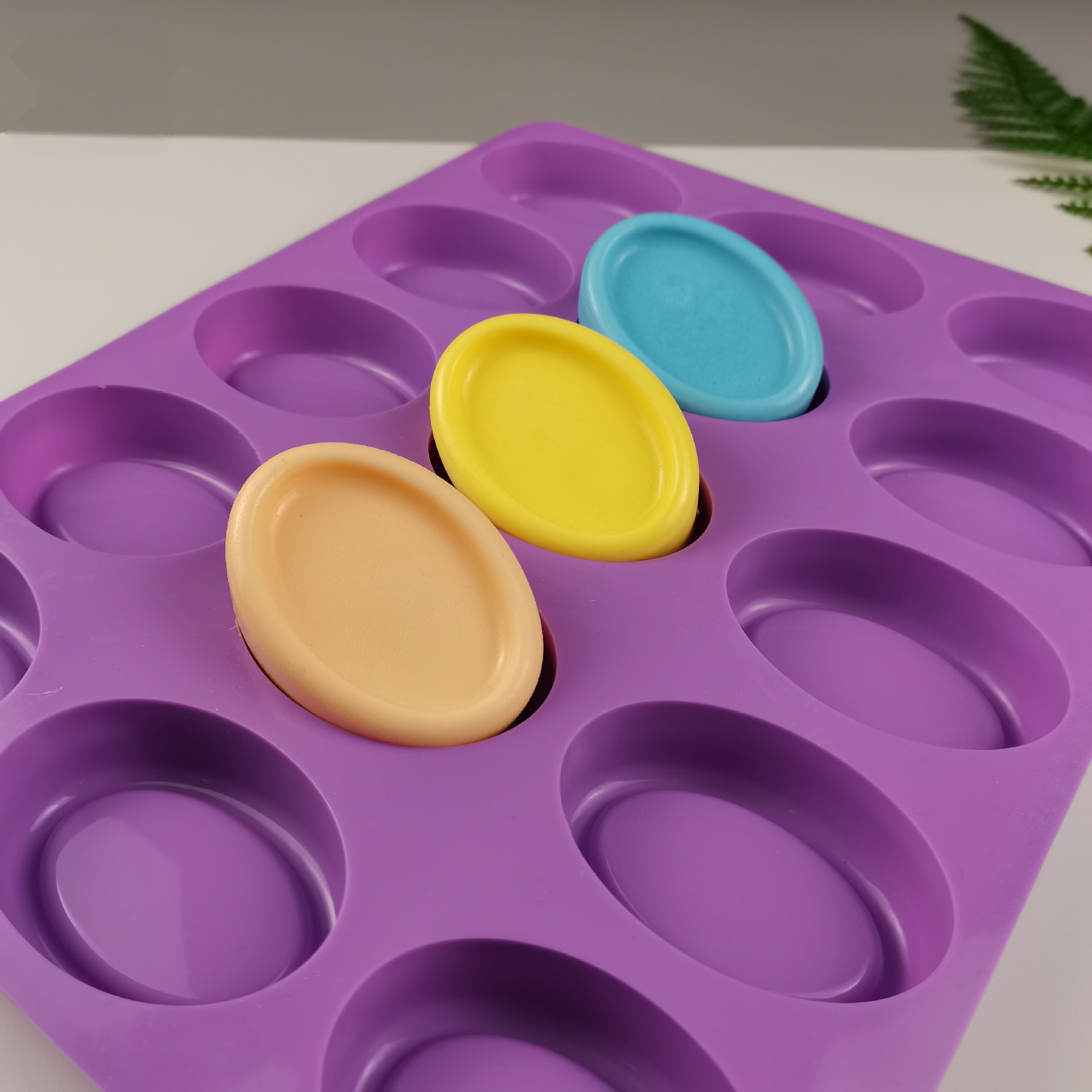 シリコーン楕円形石鹸金型 15 カップ手作りキャンドル金型キ - Soap Making Kit For Beginners のレビューと価格